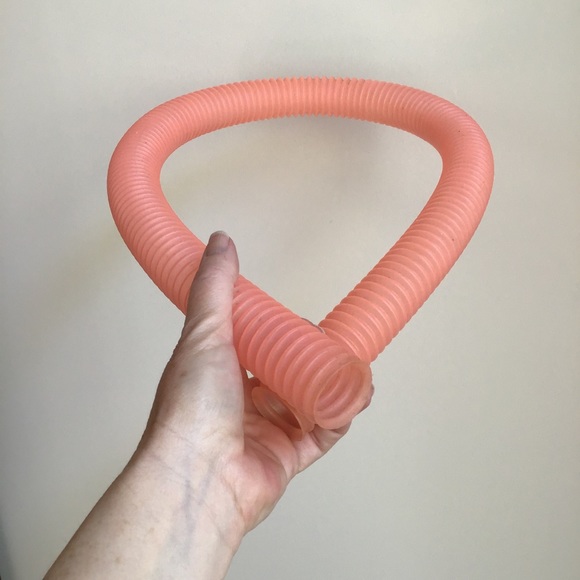 VINTAGE TOY! 1960s Plastic Whirly Tube - Picture 2 of 3